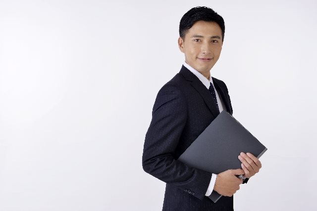 ストレスチェックの委託は産業医の有無に関係なく対応する「ONLINE KARTE」へ！～費用の見積もりはフォーム・お電話から！～